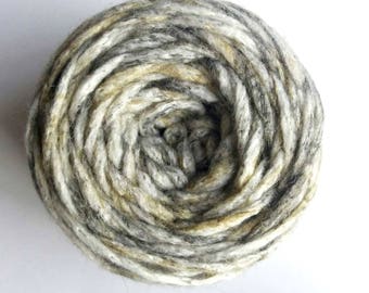 Chunky yarn - Wool and Nylon - variegated colors - gray and beige - 50 grams