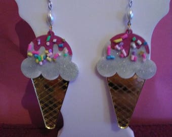 Pale ice cream sprinkle earrings