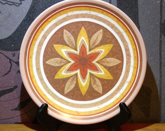 Vintage 1970's Ornaminware Dinner plate
