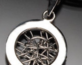 Storm within Pendant circle_0154