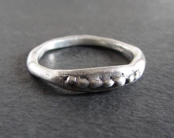 Rustic stackable ring in sterling silver / organic ring / artisan ring / primitive ring / dainty ring / rustic wedding band / silver ring