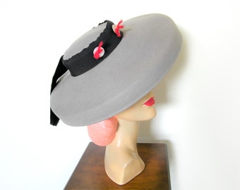Vintage 1940's Gray Wool Platter Tilt Hat~