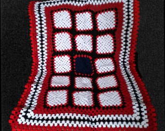 Vintage Handmade Washable Crochet Lap Throw Baby Blanket