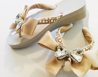 Bridal Flip Flops/Wedges/Wedding Flip Flops.Bridal Shoes.Wedding Shoes.Mother of the Bride Shoes.Bridesmaids Flip Flops.