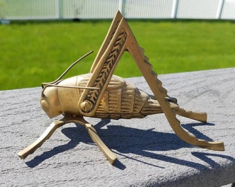 Vintage Brass Lucky Cricket Grasshopper Housewares Home Decor Movable
