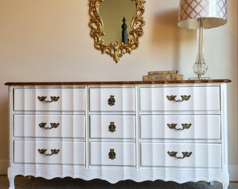 Vintage French Provincial Dresser