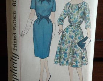 Simplicity 3722 - Vintage 60s Sewing Pattern - Half Size Slenderette -Dress - Size 14 1/2 - Bust 35