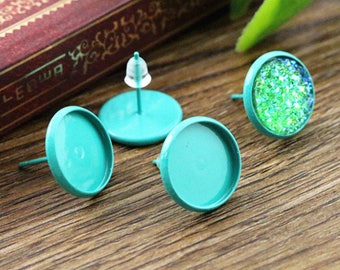 2 earrings 12mm Mint green metal chip