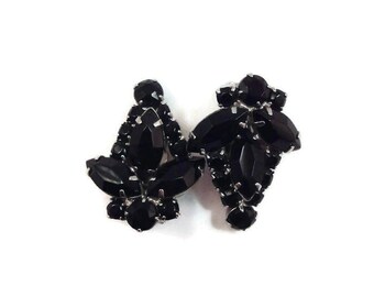 1950s 60s Black Rhinestone Earrings