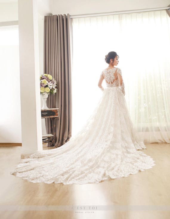detachable lace wedding train