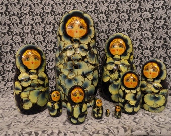 Vintage Floral Matryoshka Russian Nesting Dolls set of Ten