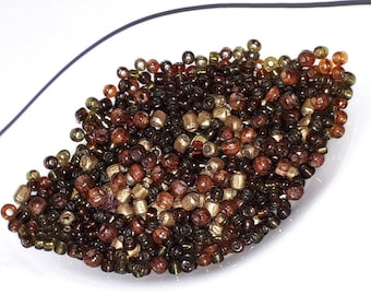 10 grams of beads in different sizes