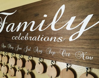 Family Birthday Board with Natural Discs - Birthday Calendar - FC001N