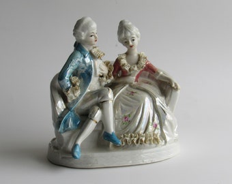 vintage home decor - Victorian Figurine -beautiful detailing - ceramic - man and woman - Early American