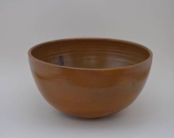 medium orange bowl