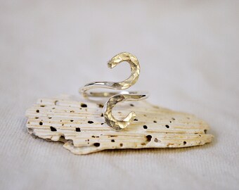 CLEARANCE! Swirl-Out Sterling Silver Ring - Hammered Texture