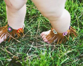 Floral fringe anklets