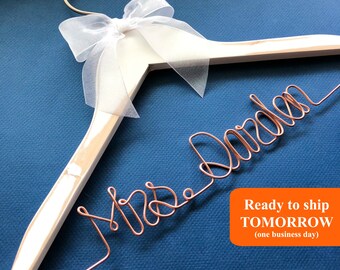 Wedding Hanger, Gift for Bride, Bridesmaid Dress Hanger, Bridal Hanger, Dress Hanger, Custom Wedding Hanger, Personalized Hanger, Wine