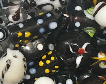 50 Beautiful Handcrafted Dot Lampwork Art Beads
