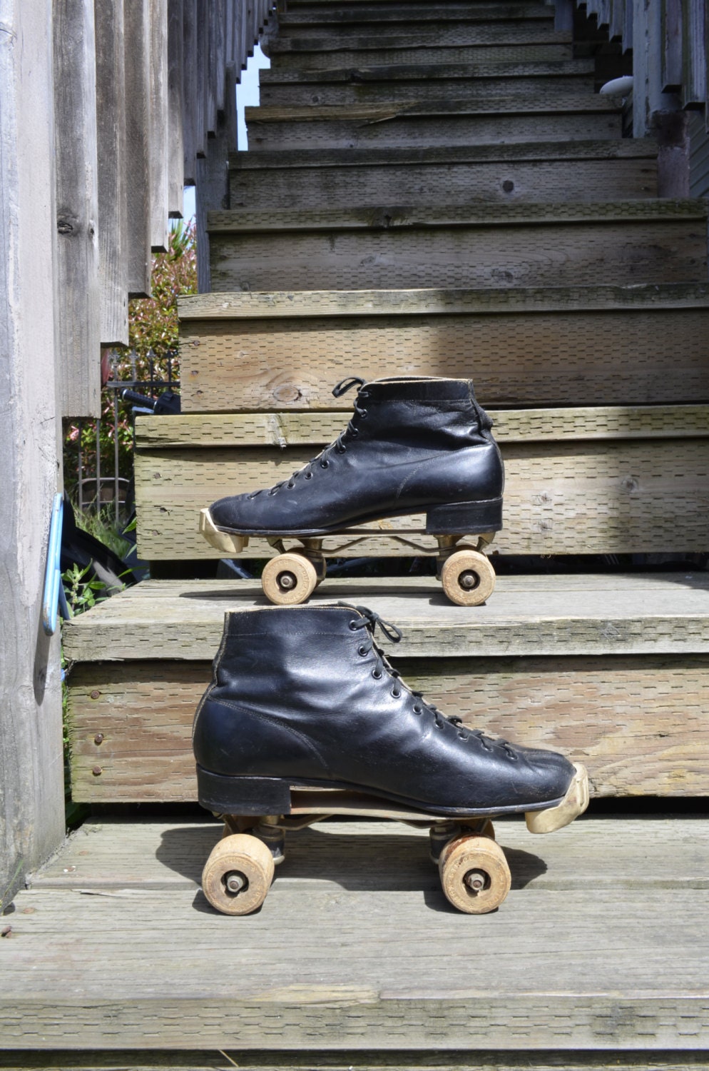 Roller skates vintage wooden wheels black leather half boot