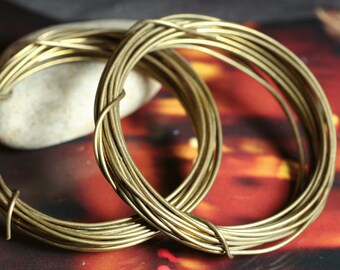 Hand antiqued oxidized solid brass wire 18g thick, 10 ft (item ID HMABW18G)