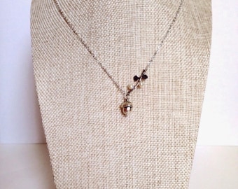 Acorn Necklace / Acorn Charm Necklace / Rustic Wedding Jewelry / Fall Jewelry / Nature Necklace / Christmas Gifts for Her