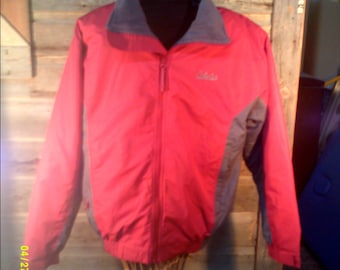 Men's Vintage Cabelas Nylon Winter Jacket, size Med., Mens Winter Jackets, Cabelas Winter Jacket, Mens Cabelas Med, Mens Cabelas Coat M