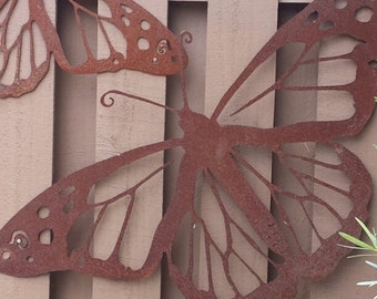 Gifts for Gardeners - Outdoor Metal Wall Art - Natural Steel - Wall Art - Monarch Butterfly Metal Garden Wall Decor (Small)