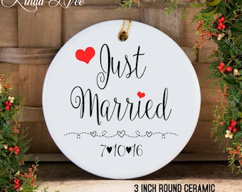 Personalized Just Married Christmas Ornament, Mr and Mrs Newlyweds, Wedding Gift, Just Married Ornament, Bridal Shower Gift, Mr and Mrs 1