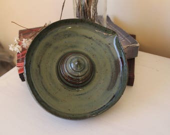 Lemon Juicer in Jade