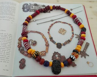 Reproduction of a merovingian necklace from Paris