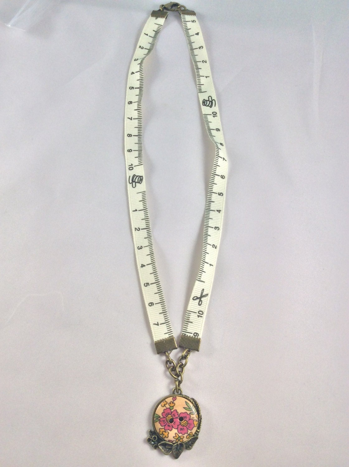 Button necklace tape measure button pendant craft ladies