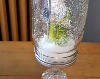 Waterless Snowglobe Santa Green