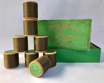 8 Spools Antique Consolidated Irelin Linen Thread Like New Mint Condition Unused Wood Spool Linen Carpet Thread Color Mid Brown Soft Finish