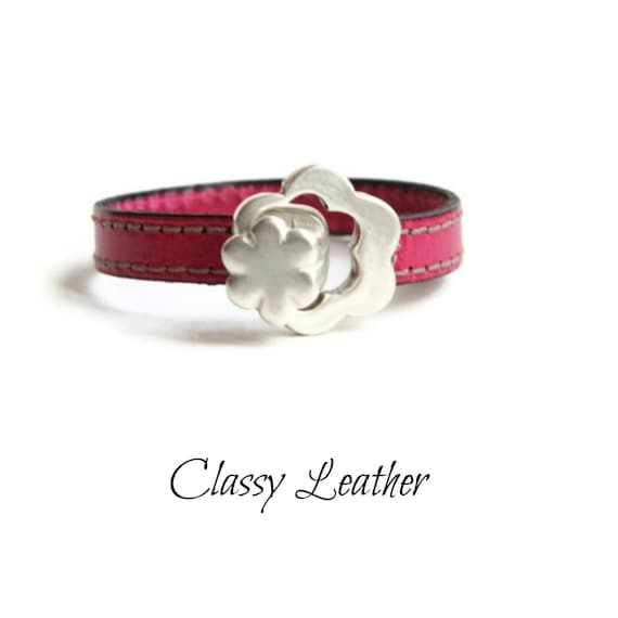 Women Bracelet, flower bracelet, women leather bracelet, leather bracelet, bracelet for women, women gift, girlfriend gift