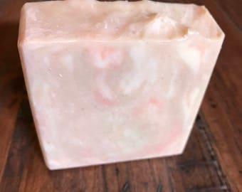 Peppermint Scented Tingle Soap- Light Peppermint Scent