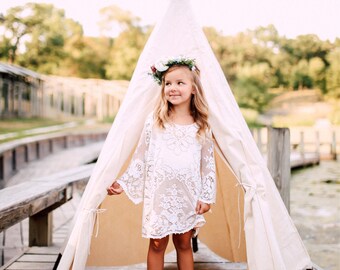 Boho Flower Girl Dress, Bell Sleeve Flower Girl Dress, Vintage Lace Flower Girl Dress, boho lace dress, boho wedding dress, lace flower girl