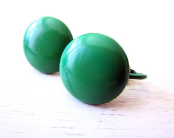 Green Dots - Vintage Earrings - Gold Toned - Spring - Clip On - Jewelry - catROCKS - Circle - Mod - Spring - Preppy - Classic - Green Gold