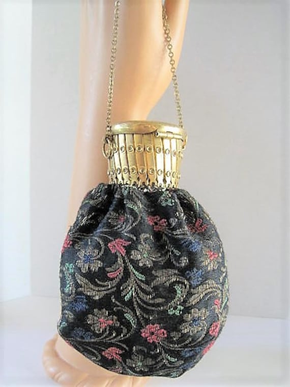 Art Deco Beggars Bag, Tapestry Fabric, Gold Chain Handle, Accordian Top Closure, Stamped Cap