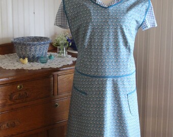 Teal Calico 1944 Calico Apron -Ready to Ship