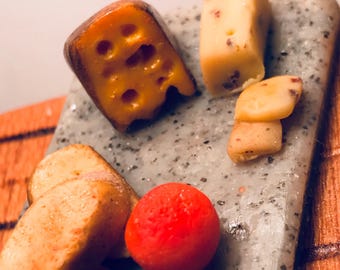 Miniature Kitchen: Fruit and Cheese Board