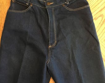 Vintage 1970s Very high waisted jeans