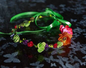 Multicolored wreath for hair