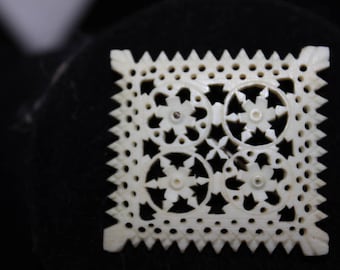 Gorgeous early Celluloid carved brooch - Very old!