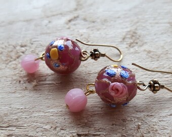 Earrings with Venetian glass and glass beads