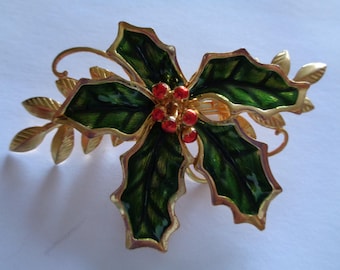 Vintage Unsigned Goldtone Holly with Berries Bauble Brooch/Pin