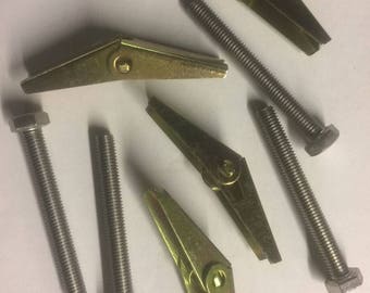 Spring Toggle Butterfly Fixings For Plasterboard Or Stud Walls