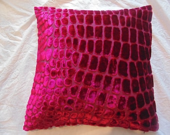 Designers Guild Fabric Nabucco Fuchsia Cushion Cover / pillow