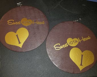 Iota Sweetheart Earrings
