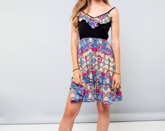 Combined dress with ruffles